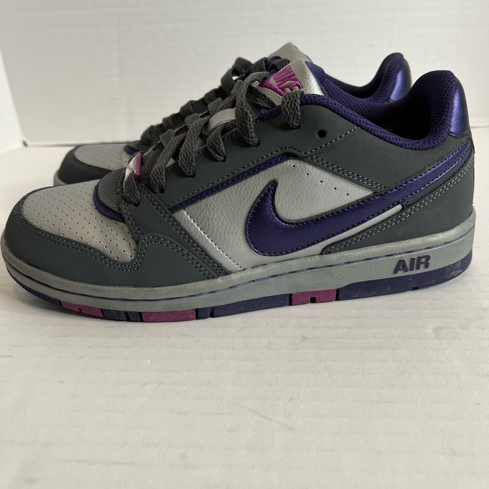 nike air prestige III Silver/pink/purple Size 8 Women’s